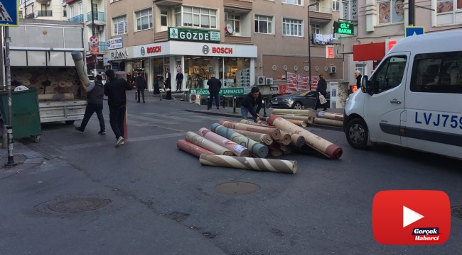 Yola düşen onlarca halı şaşkınlığa neden oldu