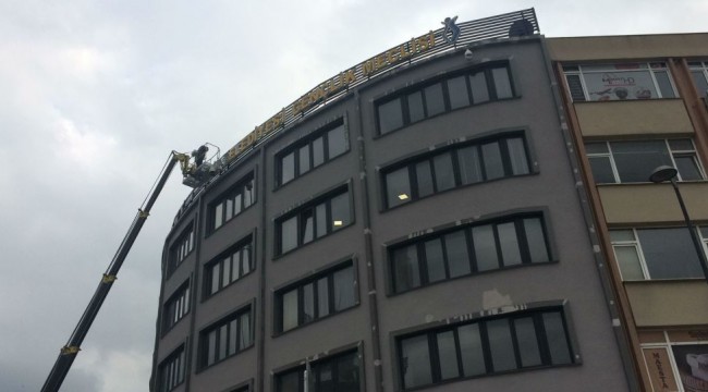 İBB Gençlik Meclisi'nin faaliyetleri durduruldu
