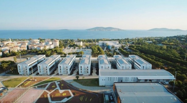 Şehir Üniversitesi'ne haciz: Kasadaki para ve eşyalar alındı
