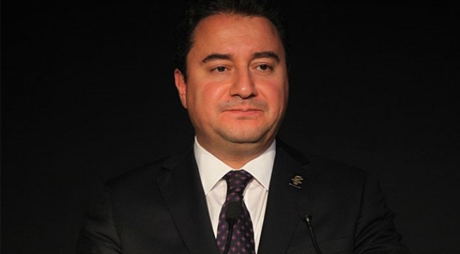 Ali Babacan, parti kuruluşunu bir kez daha erteledi