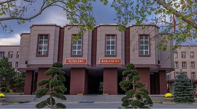 Kayyum kaymakamlara kıyak: Vali ve üst düzey bürokrat olabilmelerinin önü açıldı