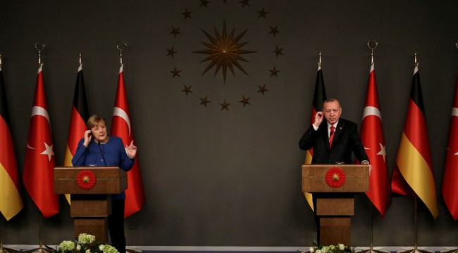 Merkel'den Erdoğan'a taziye mesajı: Acı ve üzüntü duydum