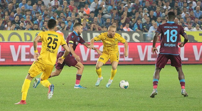 Yeni Malatyaspor - Trabzonspor maçı ertelendi