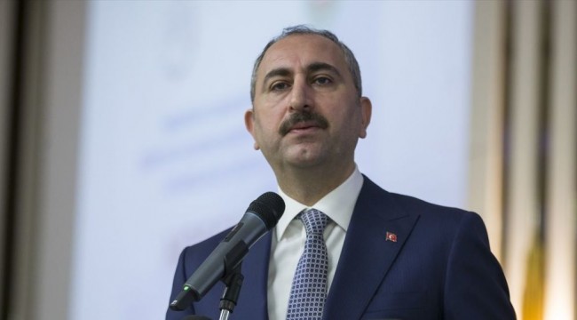 Adalet Bakanı Gül: Suçla ve suçlulukla mücadele ederken masum insanları incitmemek gerekir