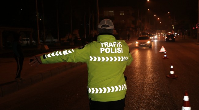 Adana'da 2 bin 720 polisle huzur uygulaması