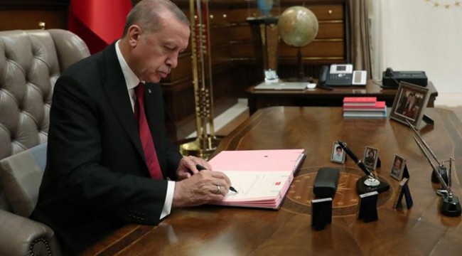 Eski ilçe başkanlarına mektup gönderen Erdoğan: AK Parti’de yeni-eski diye bir kavram yoktur