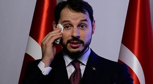 İstifa Hastag’i Gündemden Düşmüyor