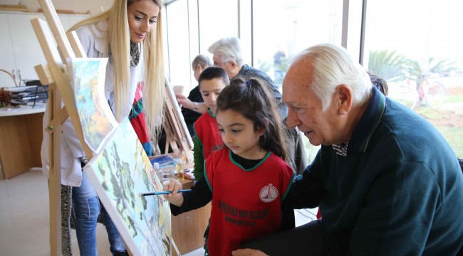 Karşıyaka Belediyesi'nden 6 bin kişiye kurs
