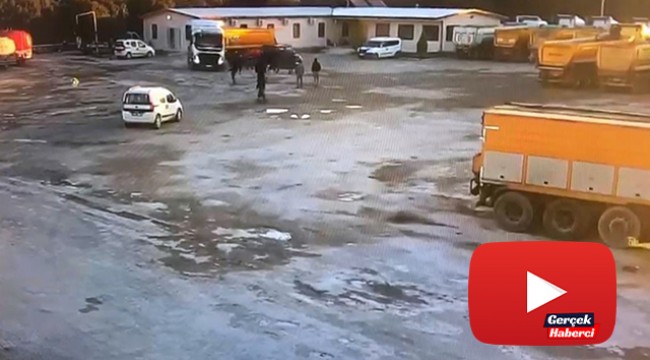 Kızgın şoför tırı mesai arkadaşlarının üzerine sürdü