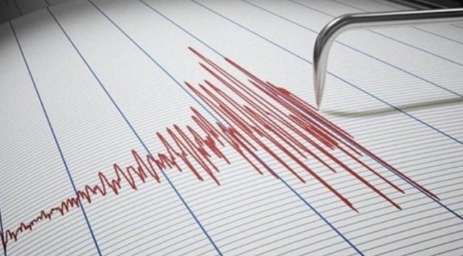 Manisa'da korkutan deprem! Çevre illerden de hissedildi