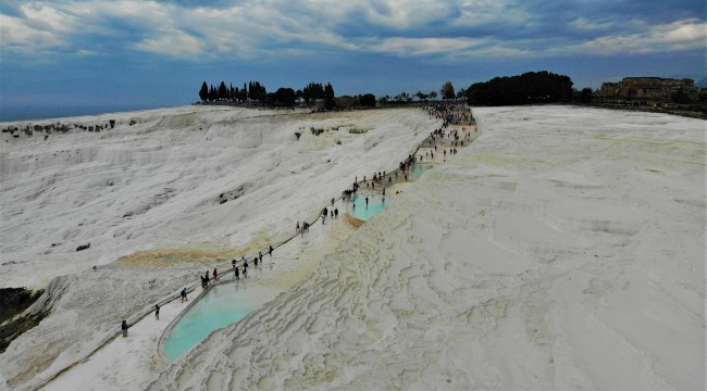 Pamukkale giriş ücreti 80 TL oldu, Denizlililer karara tepki gösterdi