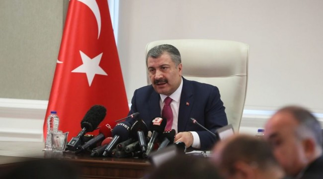 Sağlık Bakanı Koca: Koronavirüs tespiti için üretilen yerli kit 90-120 dakika içinde sonuç veriyor
