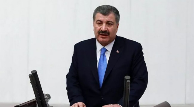 Bakan Koca, 'Hayat eve sığar' paylaşımıyla evde kalmanın önemini hatırlattı