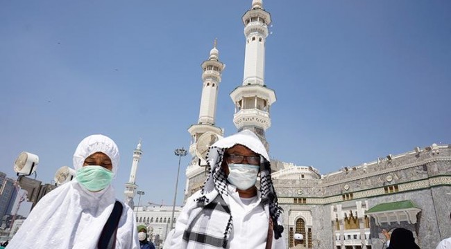 Diyanet: 20-30 günlük turlarla Suudi Arabistan'da bulunanların dönüşleri erkene alındı