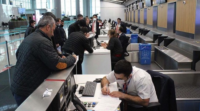 İstanbul Havalimanı'nda iç hat yolcularının seyahat izin belgesi için başvuruları başladı