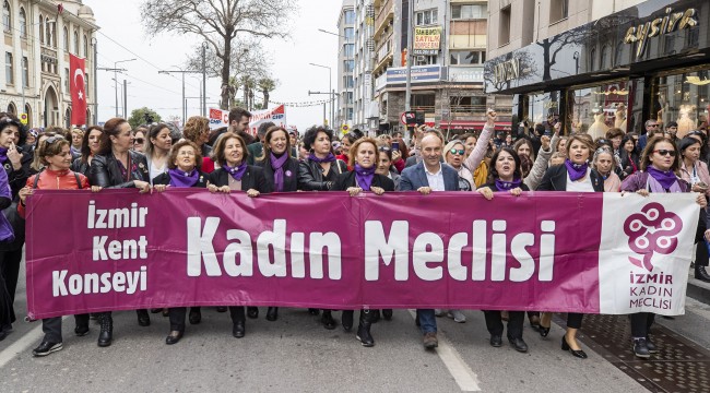 “İzmir kadının yanında olmaya devam edecek”