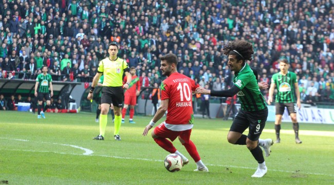 Karşıyaka Uzatmalarda Yıkıldı