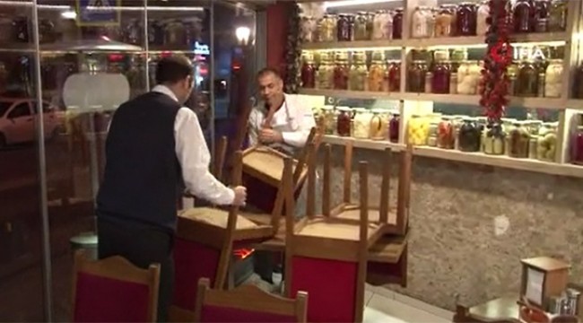 Lokantalar yayınlanan genelge sonrası masalarını topladı
