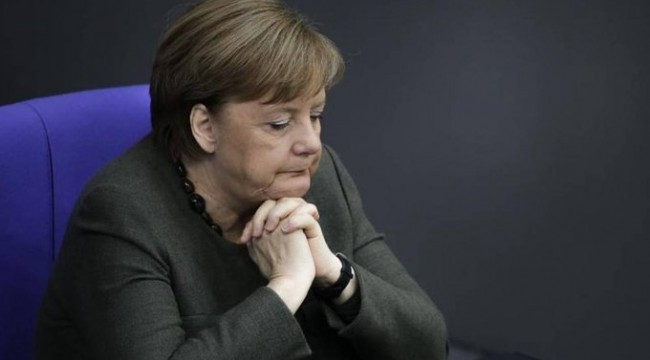 Merkel: Almanya halkının yüzde 60 ila 70'ine koronavirüs bulaşabilir