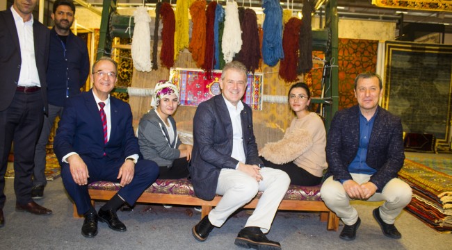 MOBİLYANIN NABZI MODEKO'DA ATIYOR