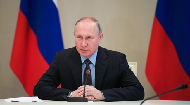 Putin koronavirüsle mücadele kapsamında gelecek haftayı 'ücretli tatil' ilan etti