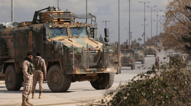 Rusya'dan İdlib iddiası: Türkiye uluslararası hukuku ihlâl edip bölgeye asker yığıyor