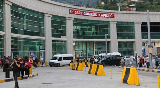 Sarp sınır kapısı kapatıldı