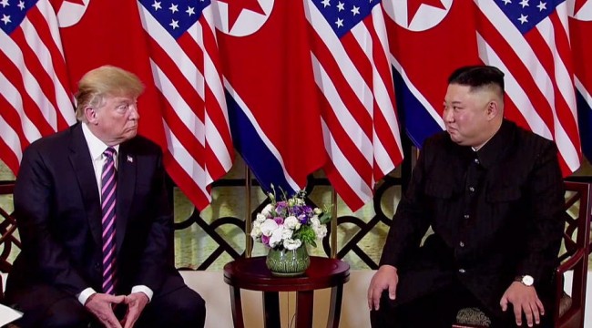 Trump'tan Kuzey Kore lideri Kim'e "korona virüs" için iş birliği mektubu