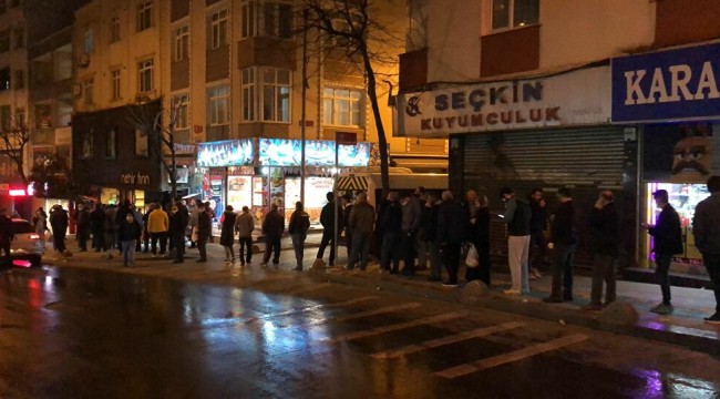 Barlas ve Ardıç'tan marketlere akın eden halka hakaret: 'Zeka özürlüler, ayılar'