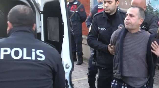 'Corona virüslüyüm' deyip polise tükürdü