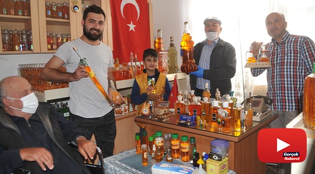 Eşinden habersiz biriktirdiği 3 bin şişe kolonyaya gözü gibi bakıyor