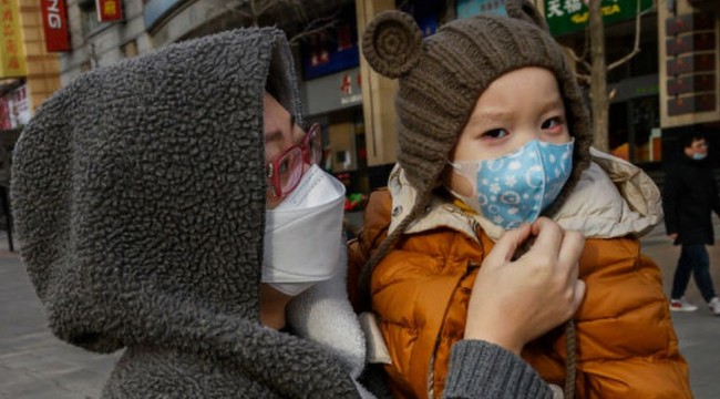 İngiltere'de doktorlara uyarı: Çocuklar arasında koronavirüsle bağlantılı yeni bir hastalık görülüyor olabilir