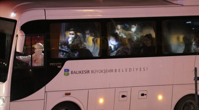 KKTC'den getirilen 190 kişi Balıkesir'deki yurtta karantinaya alındı