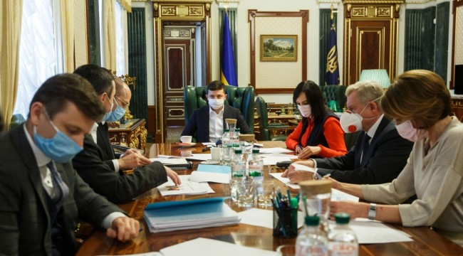 Koronavirüs tedavisini bulana 1 milyon dolar ödül verecekler