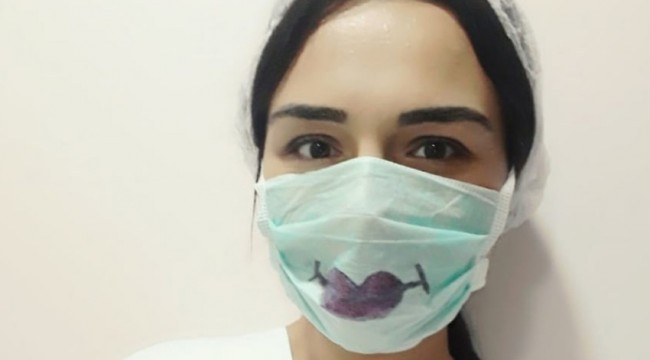 Koronavirüsü yenen Özge hemşire yaşadıklarını paylaştı, moralin önemine dikkat çekti