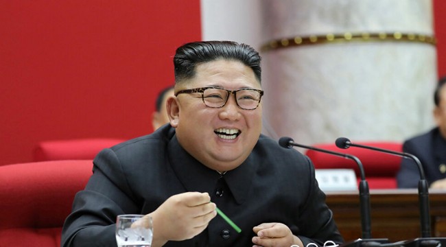 Kuzey Kore devlet radyosu: Kim Jong-un aktif şekilde çalışıyor