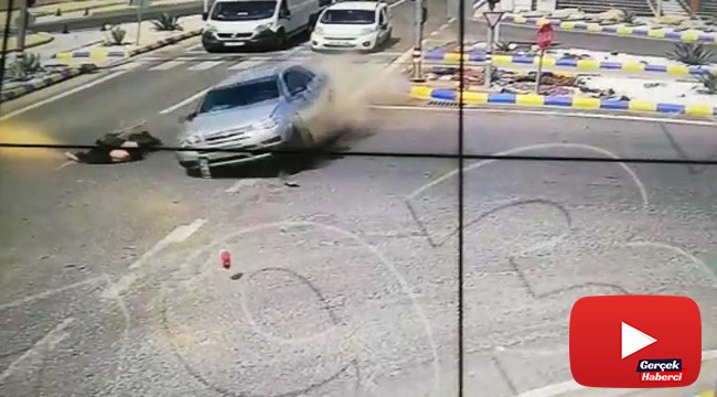Otomobilin yayaya çarpıp metrelerce savurduğu kaza mobeseye yansıdı