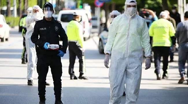 Sosyal mesafe kuralını ihlal eden 3 bin 205 kişiye ceza