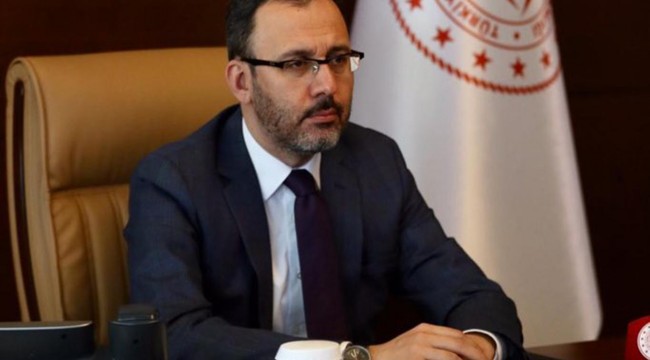 Üniversite öğrencilerinin nisan ayı burs ve kredileri hesaplara yatırılmaya başlandı