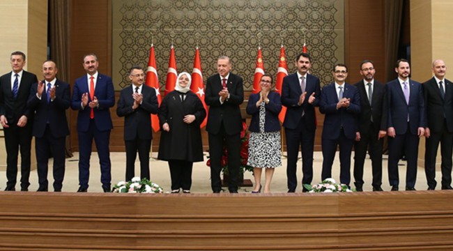 Avrasya Araştırma Başkanı'ndan 'kabine revizyonu' iddiası