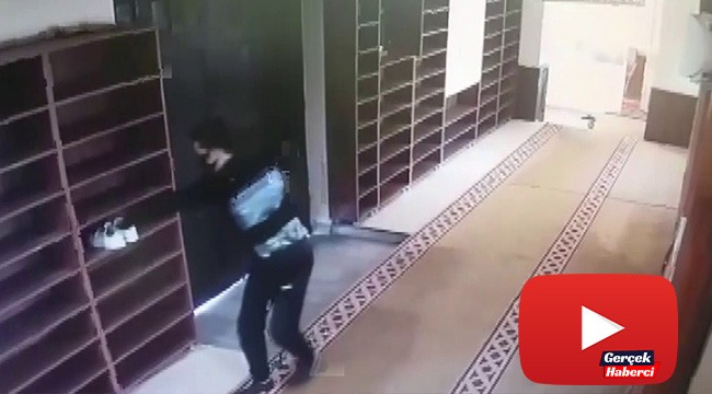 Cami hırsızını elindeki dövme ele verdi