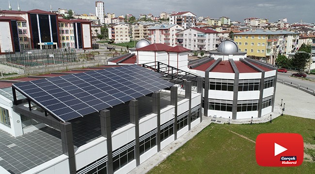Elektriğini kendi üreten, suyunu kendi çıkartan okul
