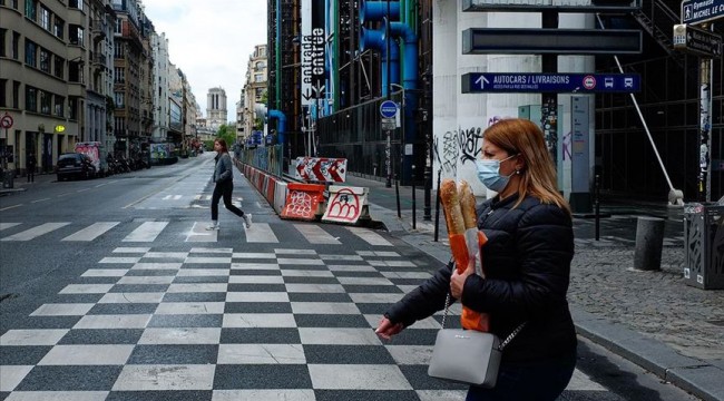 Fransa'da Kovid-19 nedeniyle son 24 saatte 135 kişi hayatını kaybetti