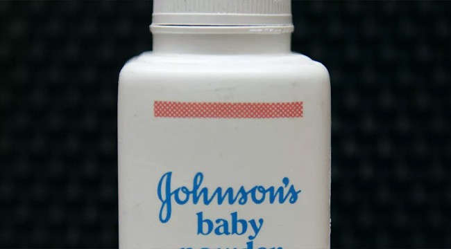 Kansere yol açtığı ileri sürülen Johnson & Johnson bebek pudrasının satışı durduruldu