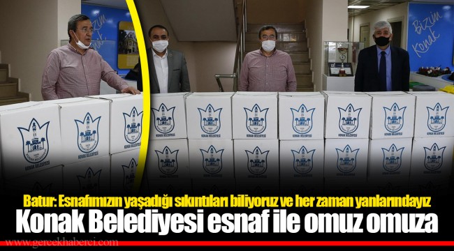 Konak Belediyesi esnaf ile omuz omuza