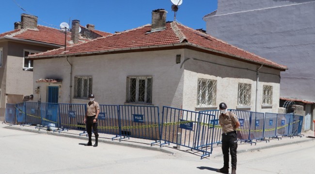 Korona testi pozitif çıkan yabancı uyruklu şahsın yaşadığı ev karantinaya alındı