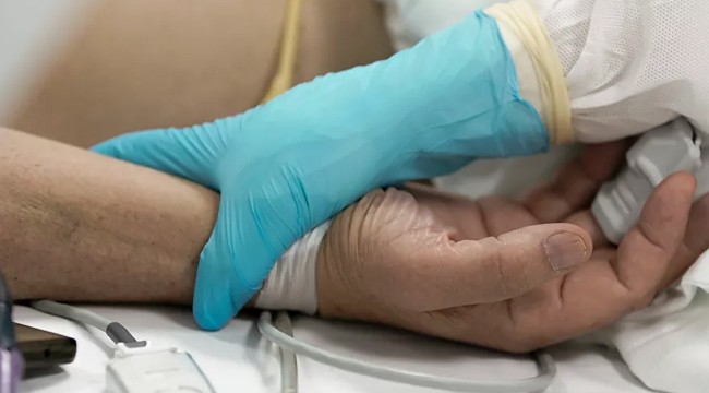 Koronavirüsün bulaşabileceği bir yol daha ortaya çıktı