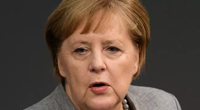 Merkel'e göre koronavirüs aşısı için 8 milyar euro gerekiyor