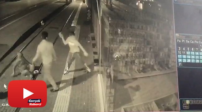 Önce camı kırıp kaçtılar sonra geri dönüp böyle soydular