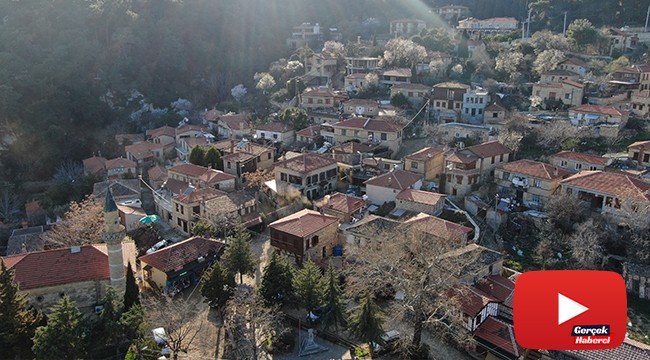 Para vermeyen köyde fotoğraf çekemiyor